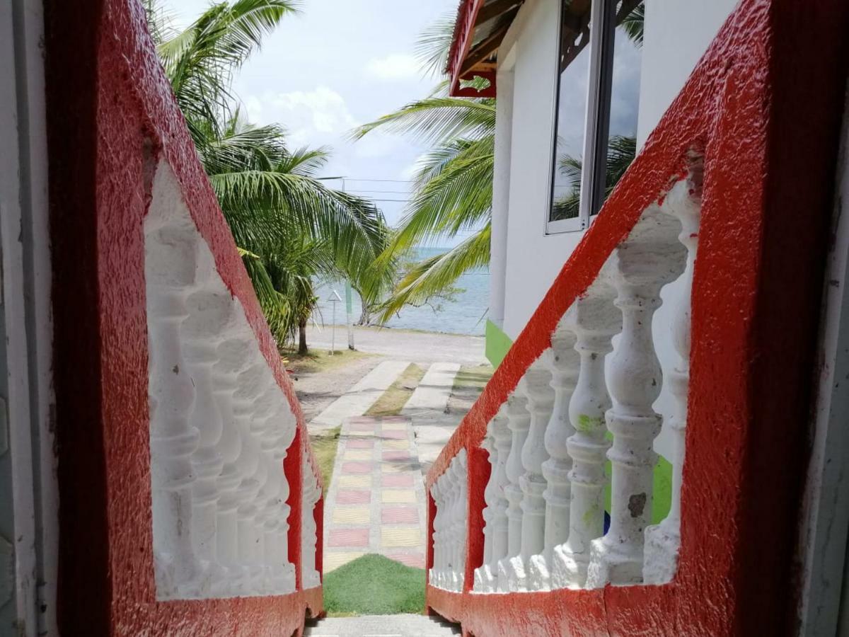 Hotel Posada Valerie Archibolds Zewnętrze zdjęcie